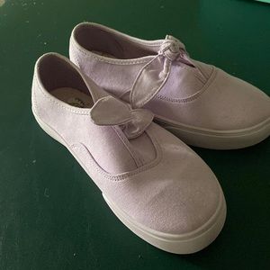 Never worn Light Purple Bow World Naition𝘛𝘔 Unicorn Slide On Shoes